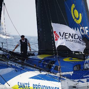 Les défis extrêmes des marins du Vendée Globe dans les mers tumultueuses