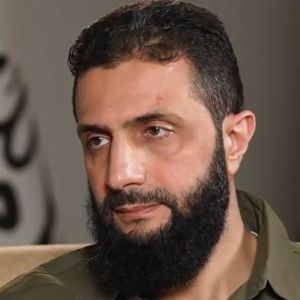 Abou Mohammad al-Jolani : portrait d'un chef islamiste clé de la chute de Bachar al-Assad