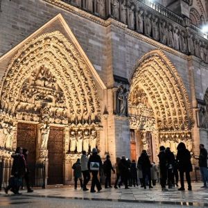 "Découvrez tout sur la réouverture de Notre-Dame de Paris après sa restauration"