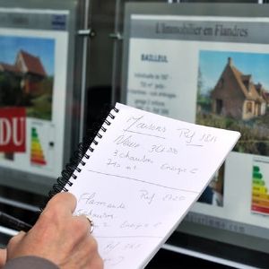 "Alerte immobilière : effondrement du marché suite à une décision gouvernementale"