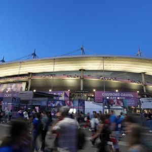 "Incroyable ! GL Events rafle la concession du Stade de France"