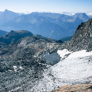 "Incroyable : Les glaciers des Alpes françaises poursuivent leur fonte inexorable !"