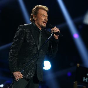 Le secret de Jean-Claude Camus qui l'empêche de retourner sur la tombe de Johnny Hallyday