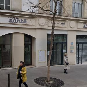 "Sauvetage réussi : le centre de santé Richerand à Paris reprend son activité avec succès"