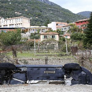 "Alerte ! Des communes françaises menacées de fermeture suite à des assurances défaillantes"