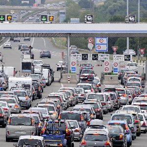 "Comment éviter les grands bouchons du vendredi 20 décembre selon Bison Futé"