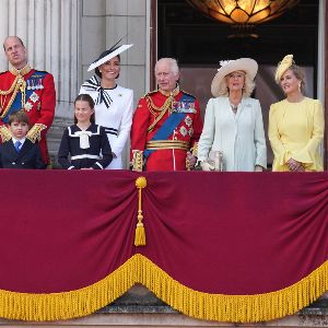 "Deux membres populaires de la famille royale britannique snobent le Noël de Charles III : les raisons"