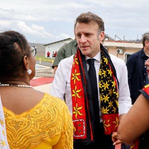 "Emmanuel Macron crée un fonds spécial pour les non-assurés à Mayotte"