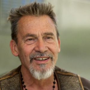 "Florent Pagny : une victoire majeure dans sa lutte contre la maladie!"