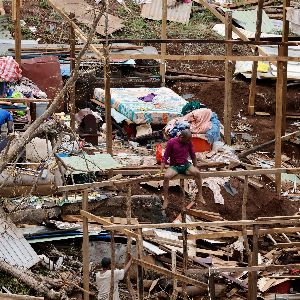 "Incroyable : plus de la moitié des membres de la Croix-Rouge retrouvés après le cyclone Chido à Mayotte !"