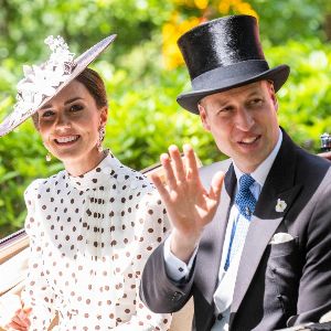 "Kate et William : leur mariage en danger après une année compliquée ? Leur prochaine étape dévoilée !"