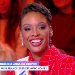 "Le gros vent de Miss France 2025 à Cyril Hanouna en direct !"