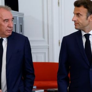 "Révélation choc : Bayrou affirme Macron indécis quant à sa nomination comme Premier ministre"