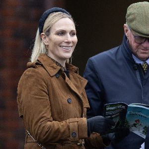 "Scandale à Cheltenham : Zara Tindall prise dans une dispute publique!"