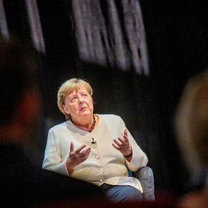 "Faille dans le modèle allemand : Angela Merkel impuissante face à la crise"