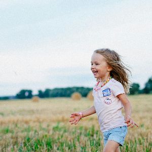 "Les 10 phrases à éviter absolument avec les enfants pour préserver leur estime de soi"