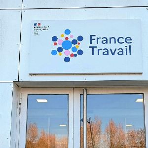 "Les nouvelles règles chômage fracassantes pour 2025 : découvrez-les maintenant !"