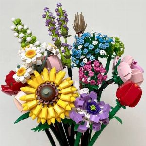 Offrez une touche d'originalité avec les bouquets LEGO : une décoration créative pour impressionner !