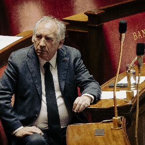 "Révélation choc : François Bayrou annonce la composition imminente du nouveau gouvernement"