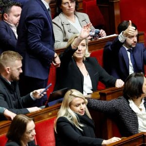 "Scandale au RN : des députés épinglés pour un groupe Facebook raciste"