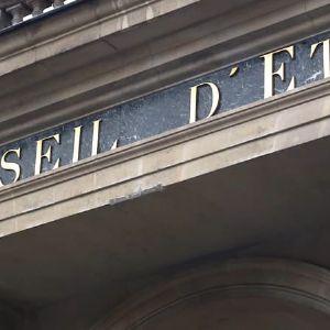 "Scandale : le Conseil d'État valide la suppression des allocations chômage en cas d'abandon de poste"