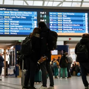 "Énorme affluence ferroviaire pour ce début de vacances : plus de 1,3 million de voyageurs dans les trains!"