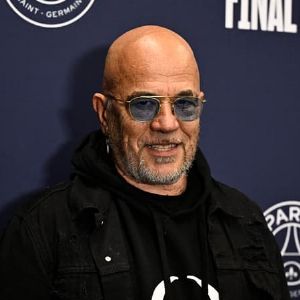 "Incroyable ! Pascal Obispo annoncé en concert au festival Musiks à Manosque en 2025"