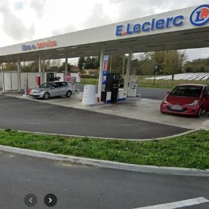 "Station-service en Loire-Atlantique: erreur de ravitaillement, des automobilistes en panne après inversion de gasoil et essence"