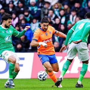 "Chambrages en musique : Maupay trolle l'AS Saint-Etienne après la victoire de l'OM"