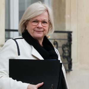 "Changement important : Catherine Vautrin devient ministre du Travail dans le gouvernement de Bayrou"