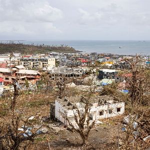 "Enfin de l'action ! Les secours et les services publics mobilisés à Mayotte"