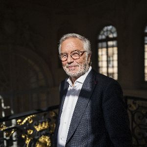 "François Rebsamen : Une nomination surprise au ministère de l’Aménagement du territoire"