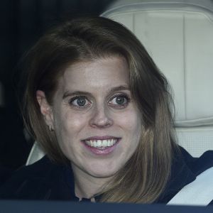 "Princesse Beatrice surprise : ses médecins chamboulent ses plans de Noël à cause de sa grossesse"