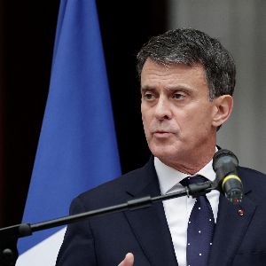 Manuel Valls place Mayotte au coeur de ses priorités et annonce une visite imminente