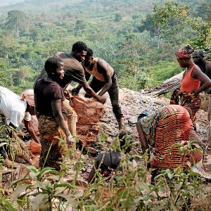 "Révélation choc : la frenésie de l'or en Côte d'Ivoire fait des heureux"