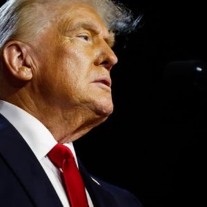 "Scandale ! Biden commue la peine de 37 condamnés à mort, Trump furieux"