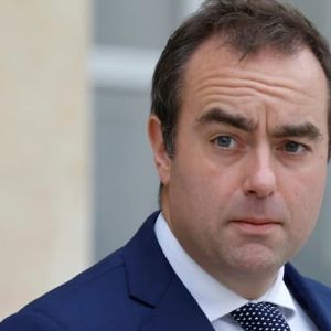 Sébastien Lecornu maintenu à la tête du ministère des Armées pour conduire l'effort de réarmement.