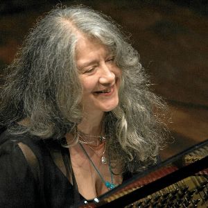 "Découvrez la magie de Martha Argerich !"