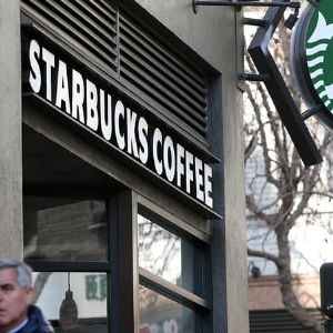 "Révolte massive chez Starbucks aux USA quelques jours avant Noël"