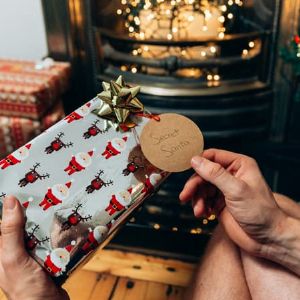 "Top 5 des plateformes incontournables pour revendre efficacement tes cadeaux de Noël"