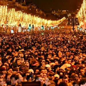 "Découvrez le programme exceptionnel du Nouvel An sur les Champs-Élysées"