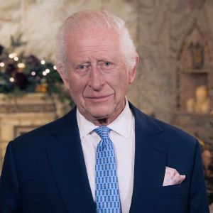 "Révélation choc de Charles III sur son cancer lors du discours de Noël"