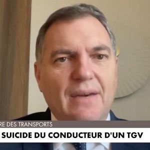 "Scandale au gouvernement après la réaction inhumaine du ministre des Transports suite au suicide d'un cheminot"