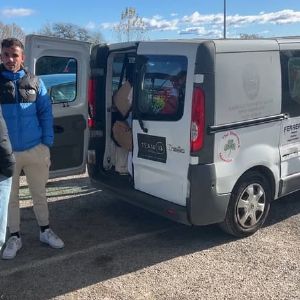 "Un professeur organise une collecte pour aider les habitants de Mayotte après le cyclone"