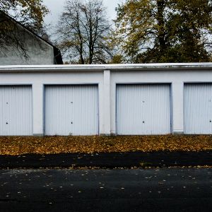 "Horreur à Mulhouse : macabre découverte dans un box, le cadavre d'un homme de 38 ans retrouvé dans un sac"