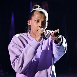 "Stromae remercie ses fans pour le carton de "Ma meilleure ennemie""