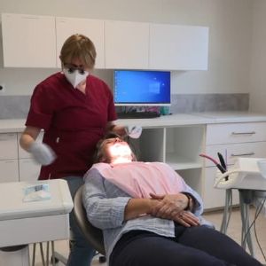 "Révolution dans le monde des dentistes pour lutter contre les déserts médicaux"