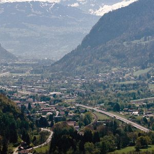 "Alerte rouge en Haute-Savoie : mesures prises face à un pic de pollution atmosphérique"