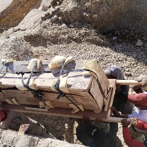 "Incroyable découverte en Égypte : un sarcophage vieux de plusieurs milliers d'années révélé à Louxor par des archéologues français"