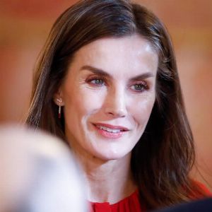 Urgence royale : Letizia d’Espagne hospitalisée à cause de ses escarpins